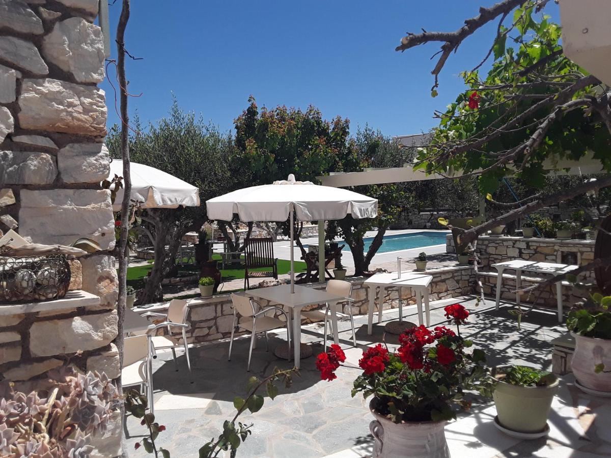 Sunset Studios And Apartments For Adults Over 21 Only Náousa Exterior photo