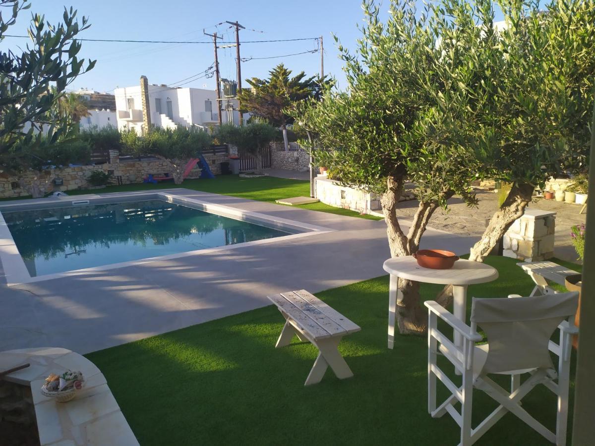 Sunset Studios And Apartments For Adults Over 21 Only Náousa Exterior photo
