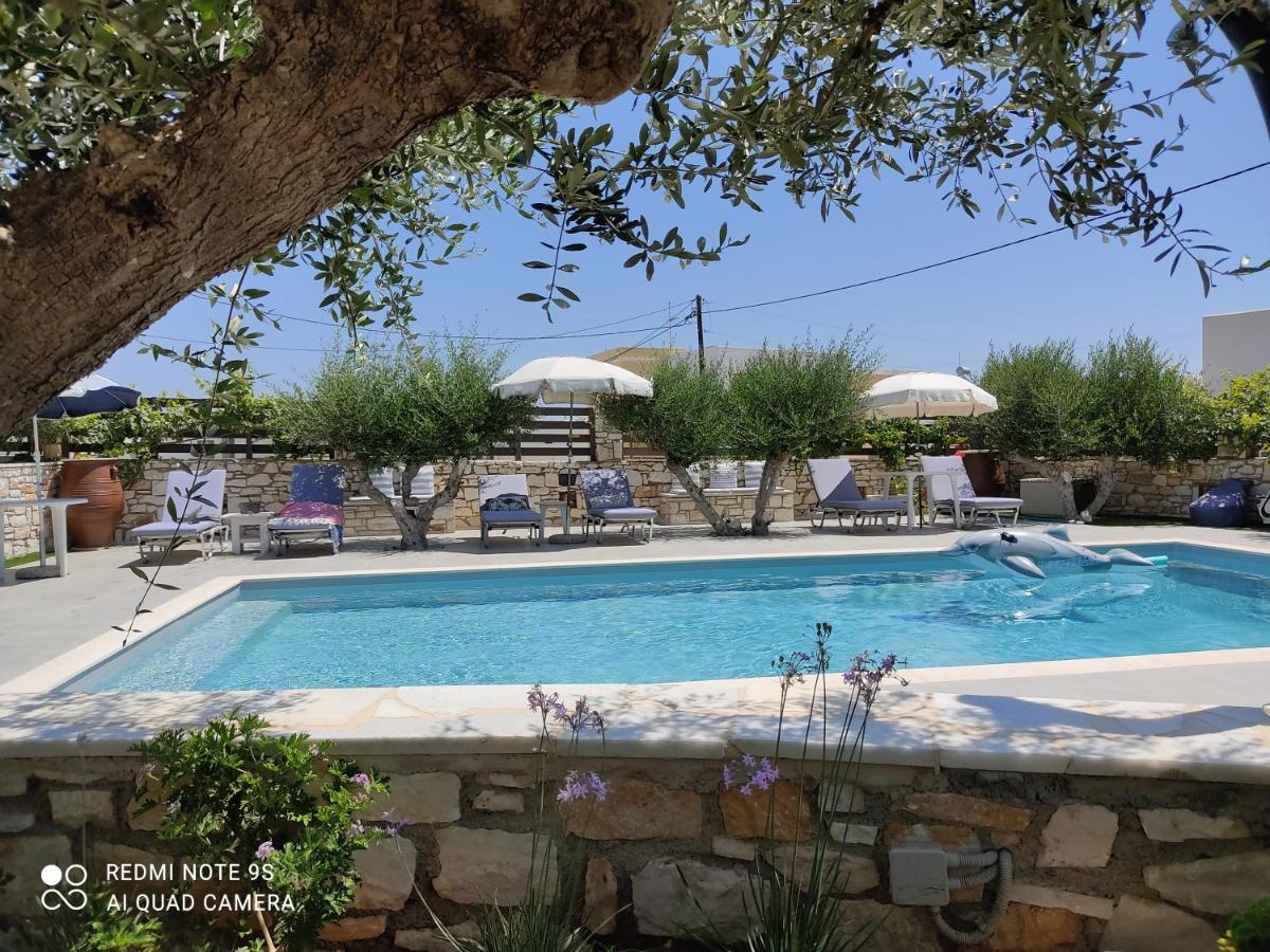 Sunset Studios And Apartments For Adults Over 21 Only Náousa Exterior photo