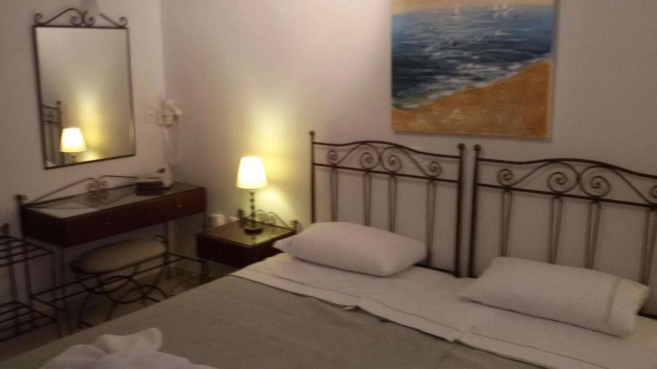 Sunset Studios And Apartments For Adults Over 21 Only Náousa Exterior photo