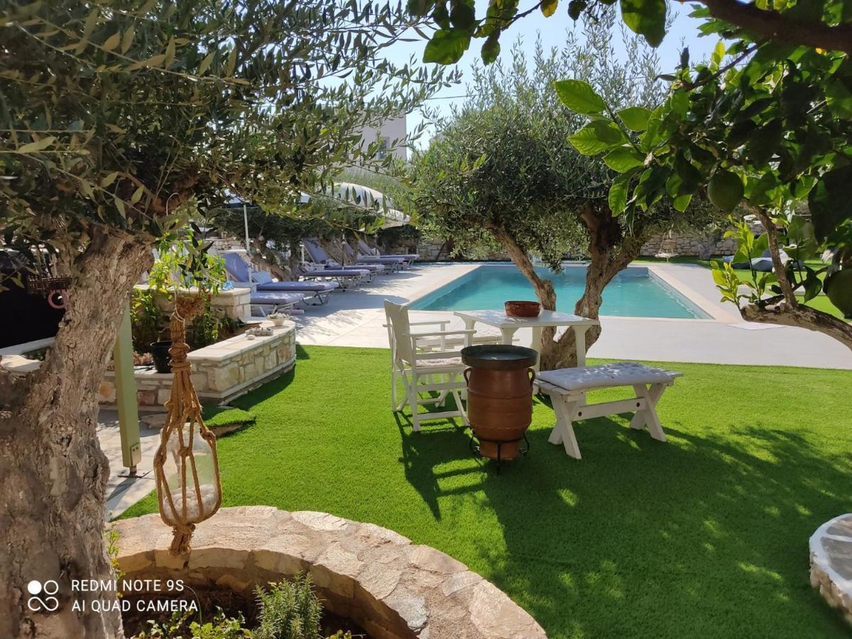 Sunset Studios And Apartments For Adults Over 21 Only Náousa Exterior photo