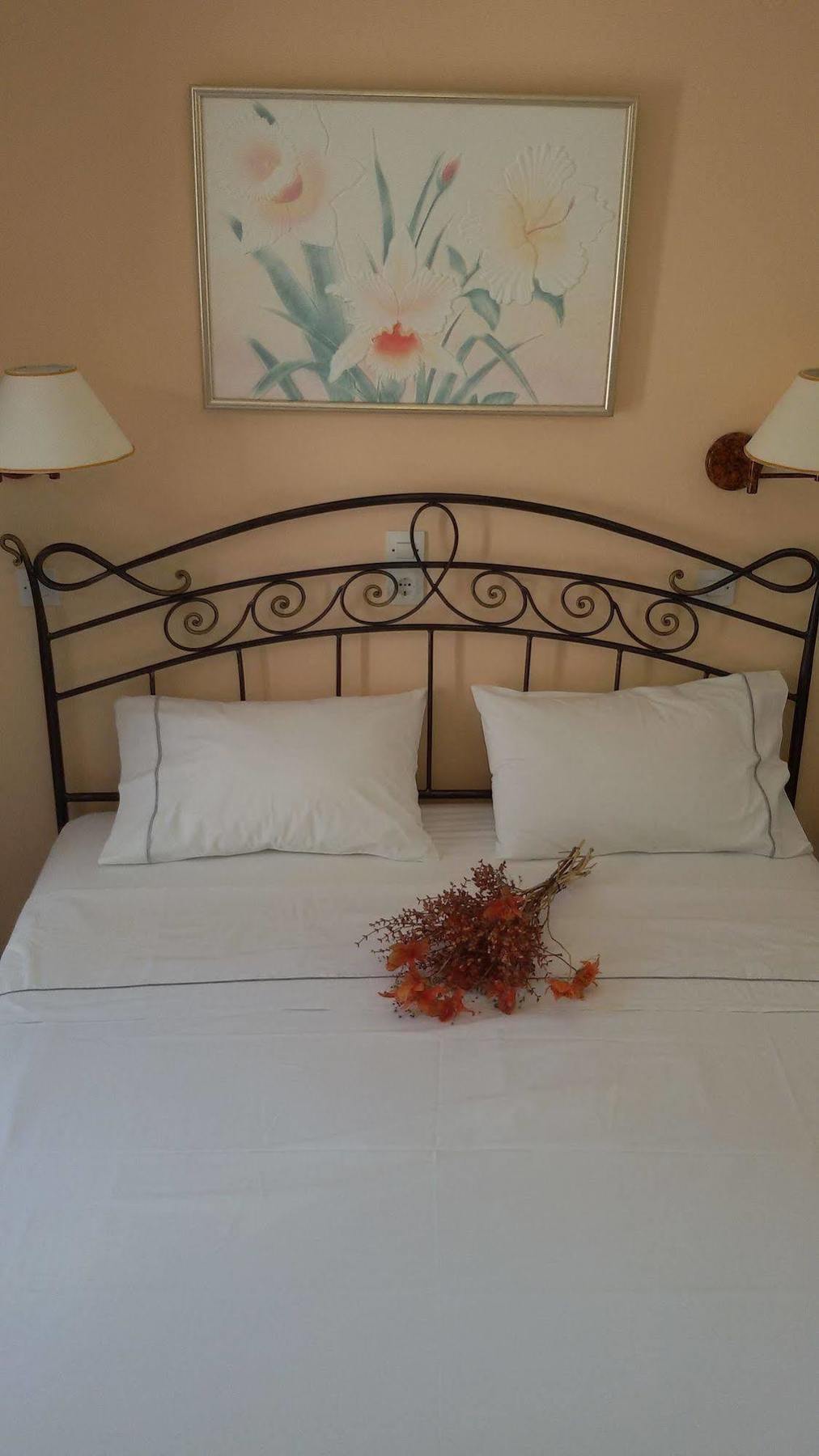 Sunset Studios And Apartments For Adults Over 21 Only Náousa Exterior photo