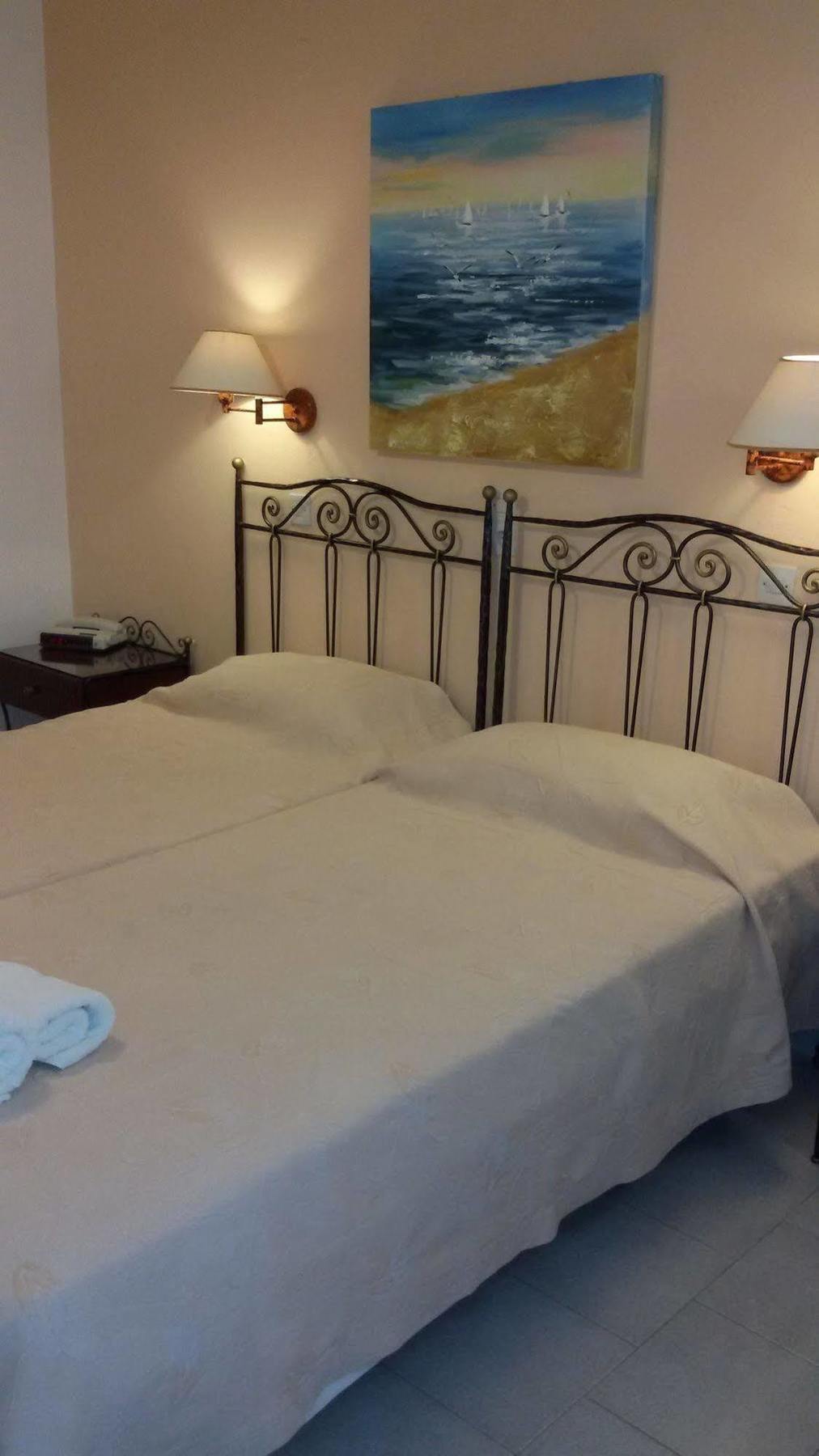 Sunset Studios And Apartments For Adults Over 21 Only Náousa Exterior photo