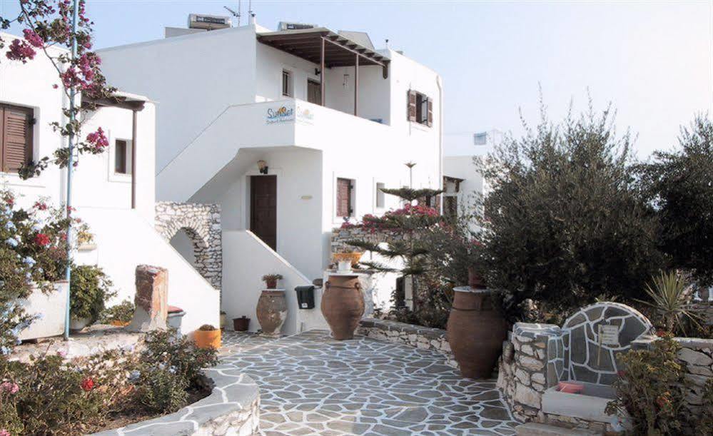 Sunset Studios And Apartments For Adults Over 21 Only Náousa Exterior photo